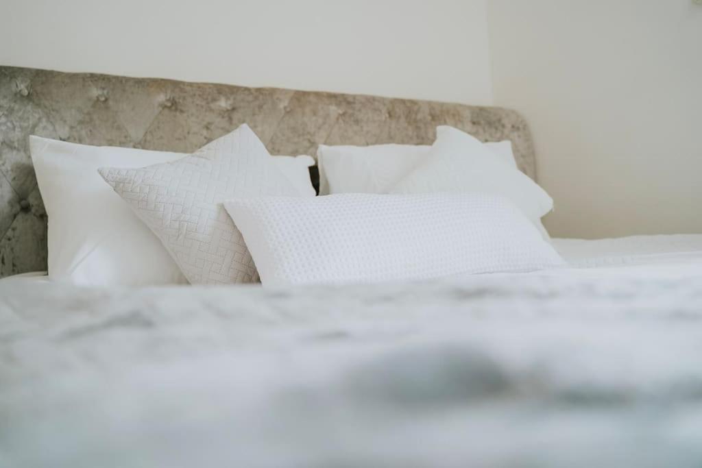 Linen Cottage- Parking, Leds, 4K Tvs, 5G Wifi And More! Бат Екстер'єр фото