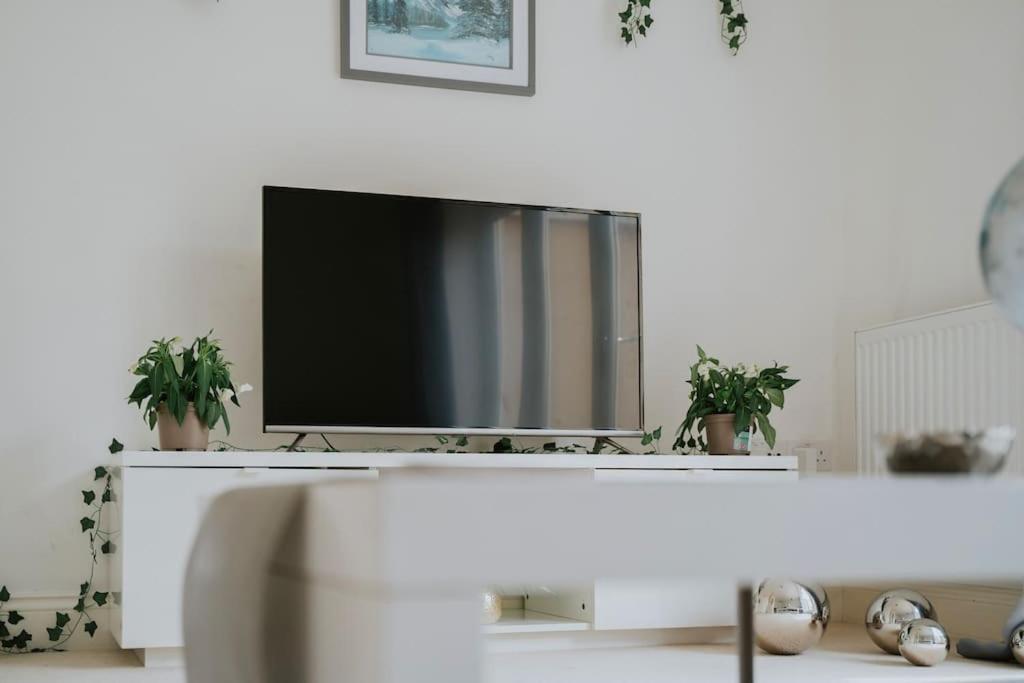 Linen Cottage- Parking, Leds, 4K Tvs, 5G Wifi And More! Бат Екстер'єр фото
