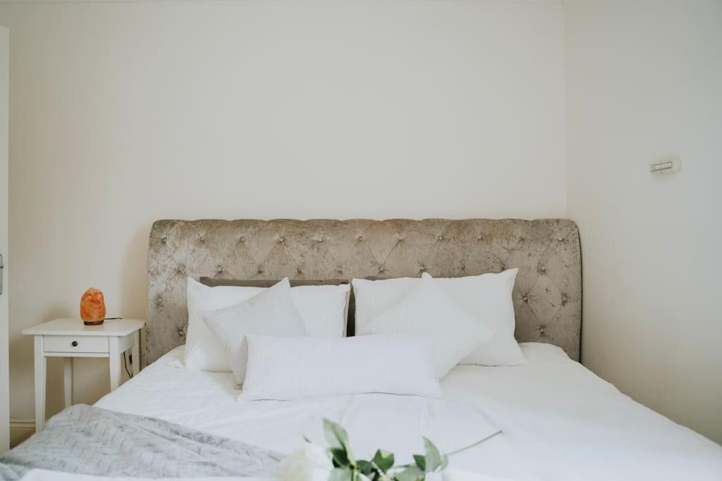 Linen Cottage- Parking, Leds, 4K Tvs, 5G Wifi And More! Бат Екстер'єр фото